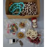 Box of assorted vintage and other costume jewellery, to include: engine turned pair of silver cuff