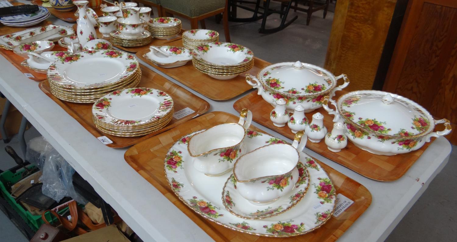 Six trays of Royal Albert 'Old Country Roses' design English bone china to include: various - Image 2 of 3