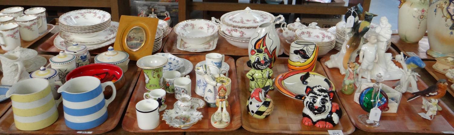 Five trays of mainly china to include: Lorna Bailey design items; Old Elgreave pottery ' - Image 2 of 5