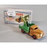 Dinky Toys 25X diecast Comma breakdown lorry 'Dinky Service', in original box. (B.P. 21% + VAT) Good