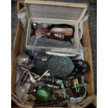 Box of assorted oddments to include: cut throat razors, mother of pearl and abalone dishes,