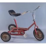 Vintage child's tricycle. (B.P. 21% + VAT)