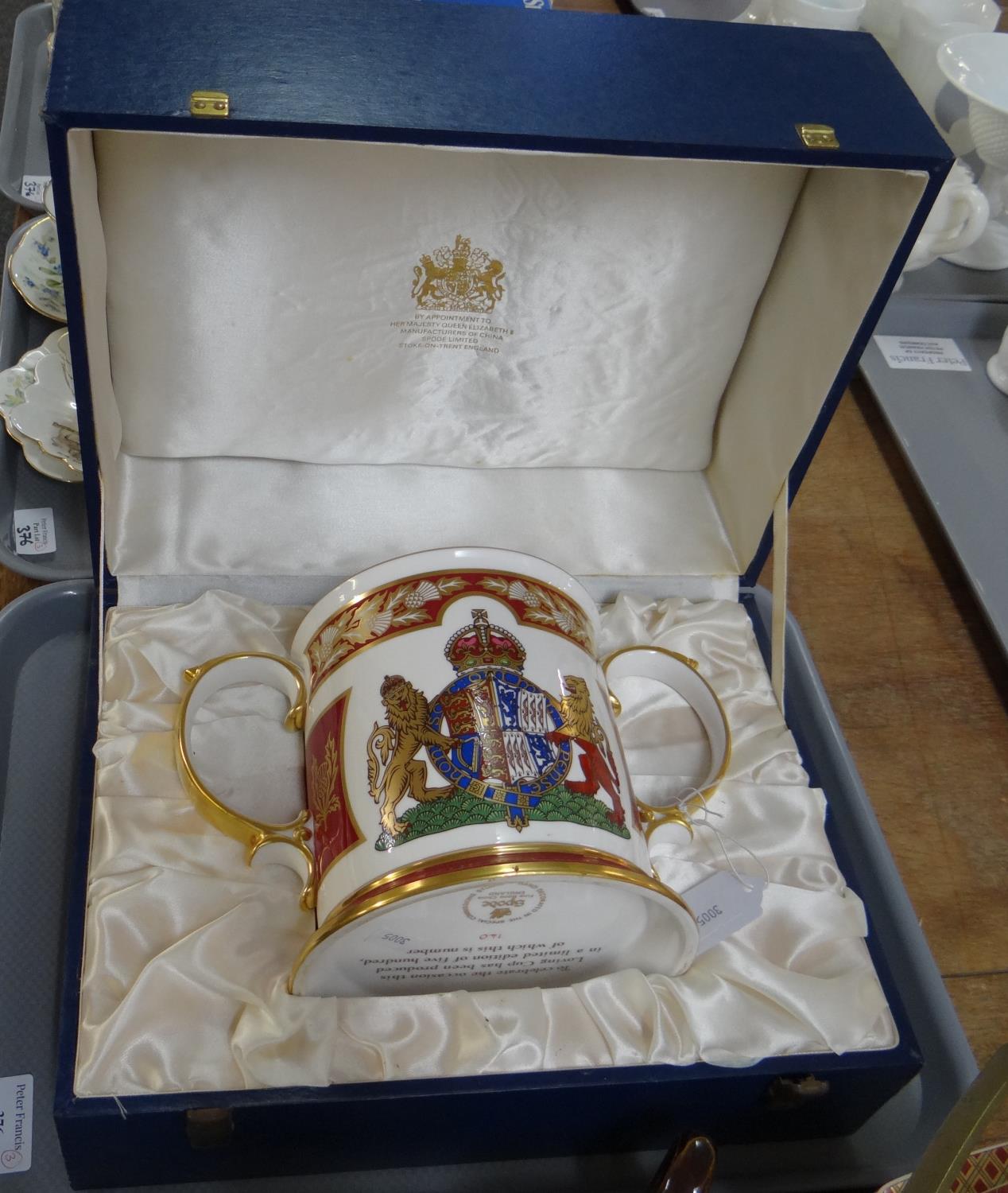 Spode fine bone china loving cup to celebrate the occasion of the 80th Birthday of HM Queen - Image 2 of 3