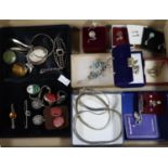 Tray comprising mainly silver jewellery, various to include: bangles, brooches, necklace,