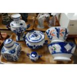 Tray of blue and white Gzhel and other Russian pottery to include: two bowls, ginger jar,