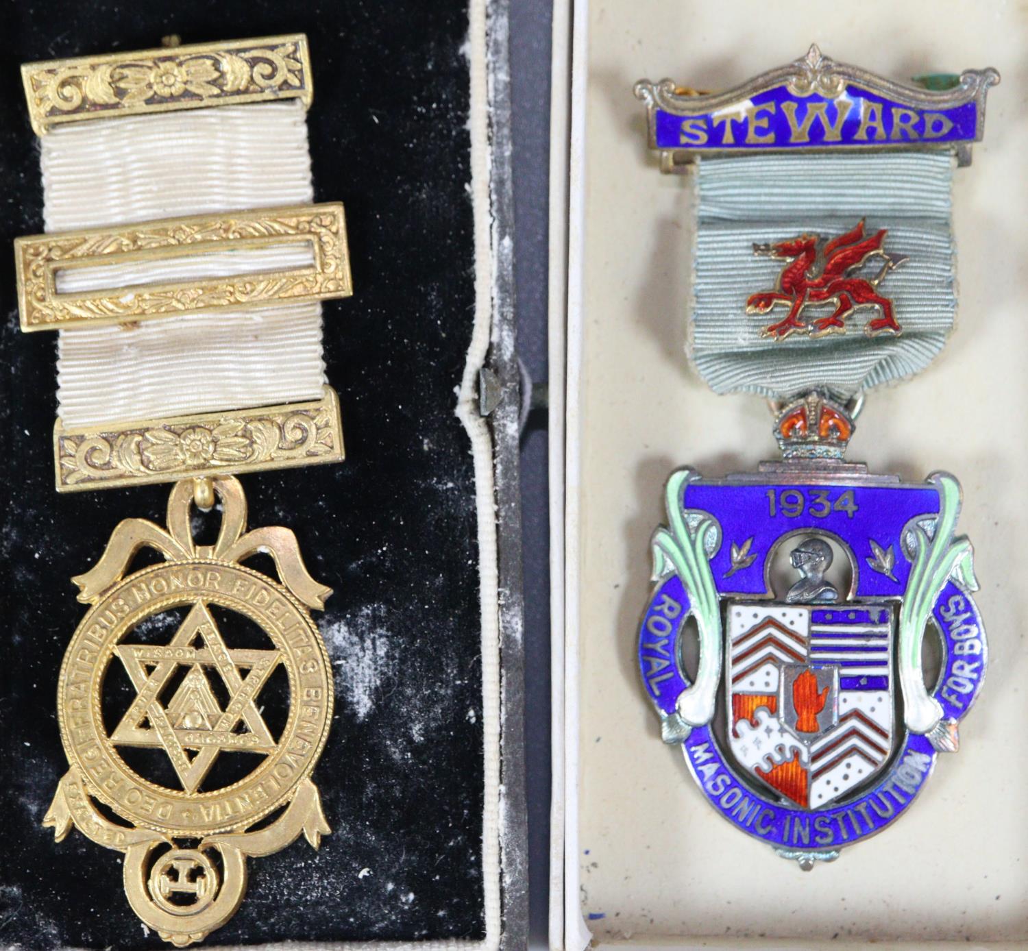 Silver gilt Masonic Stewards Jewel/Medallion Royal Masonic Institution for Boys 1934 together with - Image 2 of 2