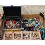 Box of vintage and other jewellery to include: mirrored box, necklaces, bangles, watches, charm