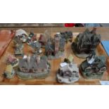 Tray of cottage and building ornaments; various Lilliput Lane; 'Bow Cottage', 'Landale Cottage', '