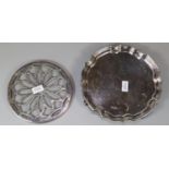 Early 20th century silver piecrust salver standing on four feet, 16cm diameter approx. 6.6 troy oz