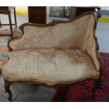 Victorian French Rococo design gilt framed chaise lounge. (B.P. 21% + VAT)