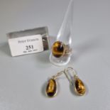 9ct gold tiger's eye dress ring. 4.9g approx. Size S. Together with a pair of matching 9ct gold pear