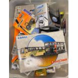 Plastic box of assorted diecast model vehicles to include: Matchbox, Corgi Invictaway Set, Welly