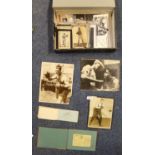 Collection of Boxing autographs from the 1940s and 50s, to include: Selwyn Evans, Ronnie James,