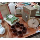 Tray of assorted items to include three alarm clocks; two in original boxes; Big Ben repeater