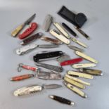 Collection of assorted pocket knives, various. (B.P. 21% + VAT)