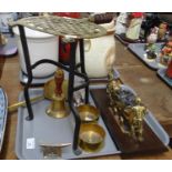 Tray of metalware to include: brass bell, miniature anvil marked 'The Blacksmith's Anvil Gretna