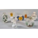 Group of small Oriental items to include: snuff bottles, baluster shaped vase together with four