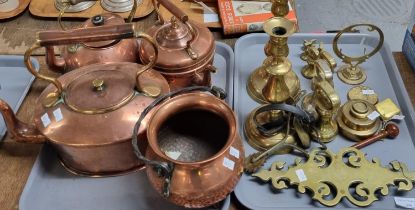 Two trays of metalware to include; copper kettles and a small copper cauldron, brass weights,