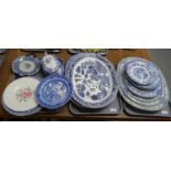 Three trays of mostly blue and white 19th century china to include: graduated set of 'Colandine'