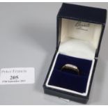 18ct gold five stone diamond ring. 2.8g approx. Size P. (B.P. 21% + VAT)