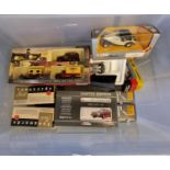 Plastic box of assorted diecast model vehicles to include: Vanguards, Detail Car Collection by