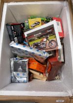 Box of assorted diecast model vehicles to include: Rextoys, Vanguards, Matchbox, Classic Sports