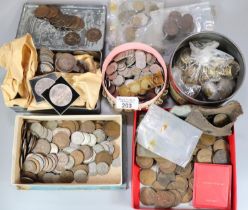 Large collection of mainly GB coinage to include: copper and silver pieces, Victorian Crowns, Half