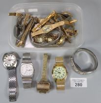 Collection of vintage and modern wristwatches to include: Seiko, Quartz, Corvette, Verite etc. (B.P.