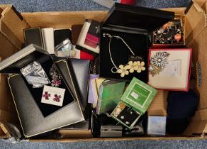 Large collection of costume jewellery, various to include: earrings, necklaces, Isle of Bute