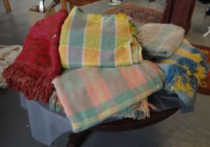 Collection of textiles to include: five vintage woollen check blankets or carthen in different