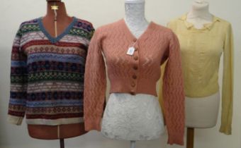 Collection of ladies vintage knitwear to include: 1950's Fair Isle style woollen knitted jumper,