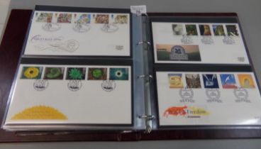 Great Britain collection of First Day Covers in Royal Mail Album, 1984 - 1996 period, all with