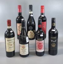 Collection of red wine to include: Chateauneuf du Pape 2021, Amaroni Della Valpolicella, Baraca