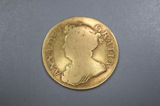 Anne Guinea 1708 coin. 8.2g approx. (B.P. 21% + VAT)