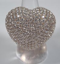 Yellow metal heart shaped bombe diamond ring. 21g approx. Size M. (B.P. 21% + VAT)