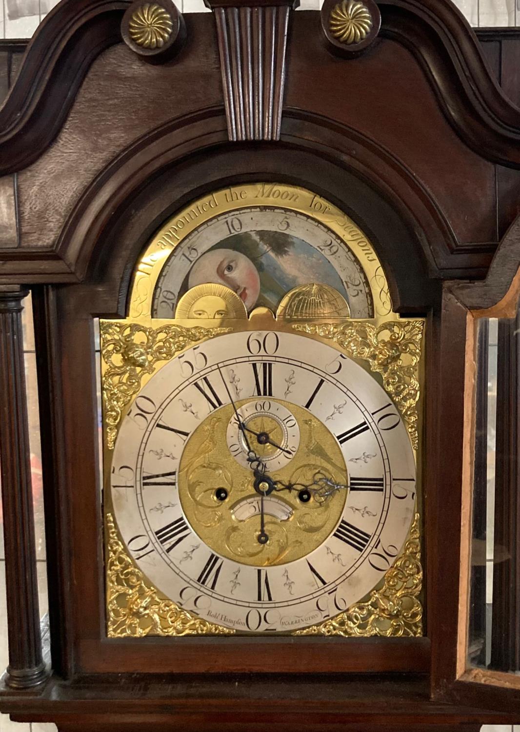 Late 18th/early 19th century mahogany long case clock marked 'Robert Hampton, Warrington', having