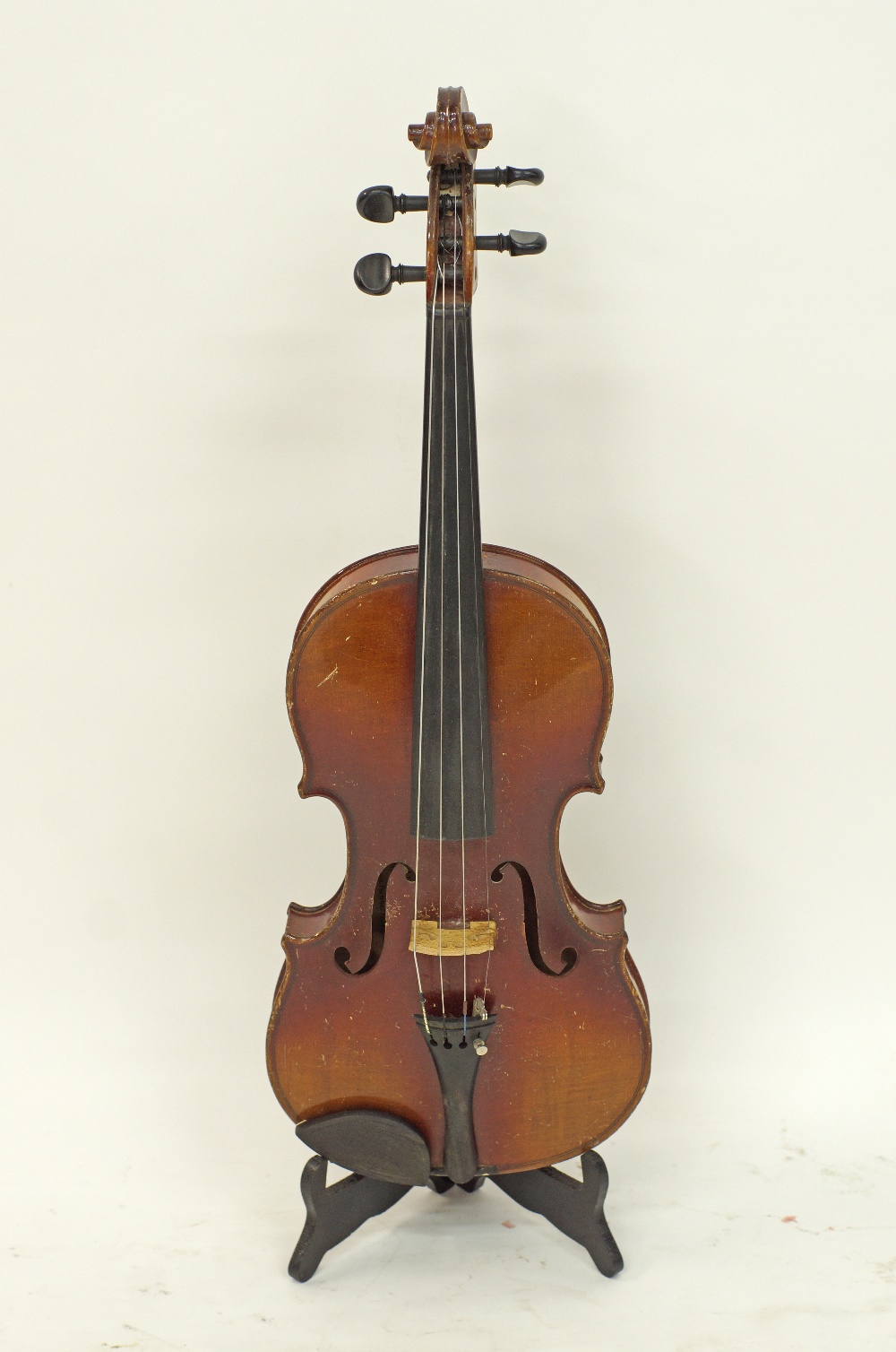 An early 20th century Stradivarius violin copy - Image 2 of 14