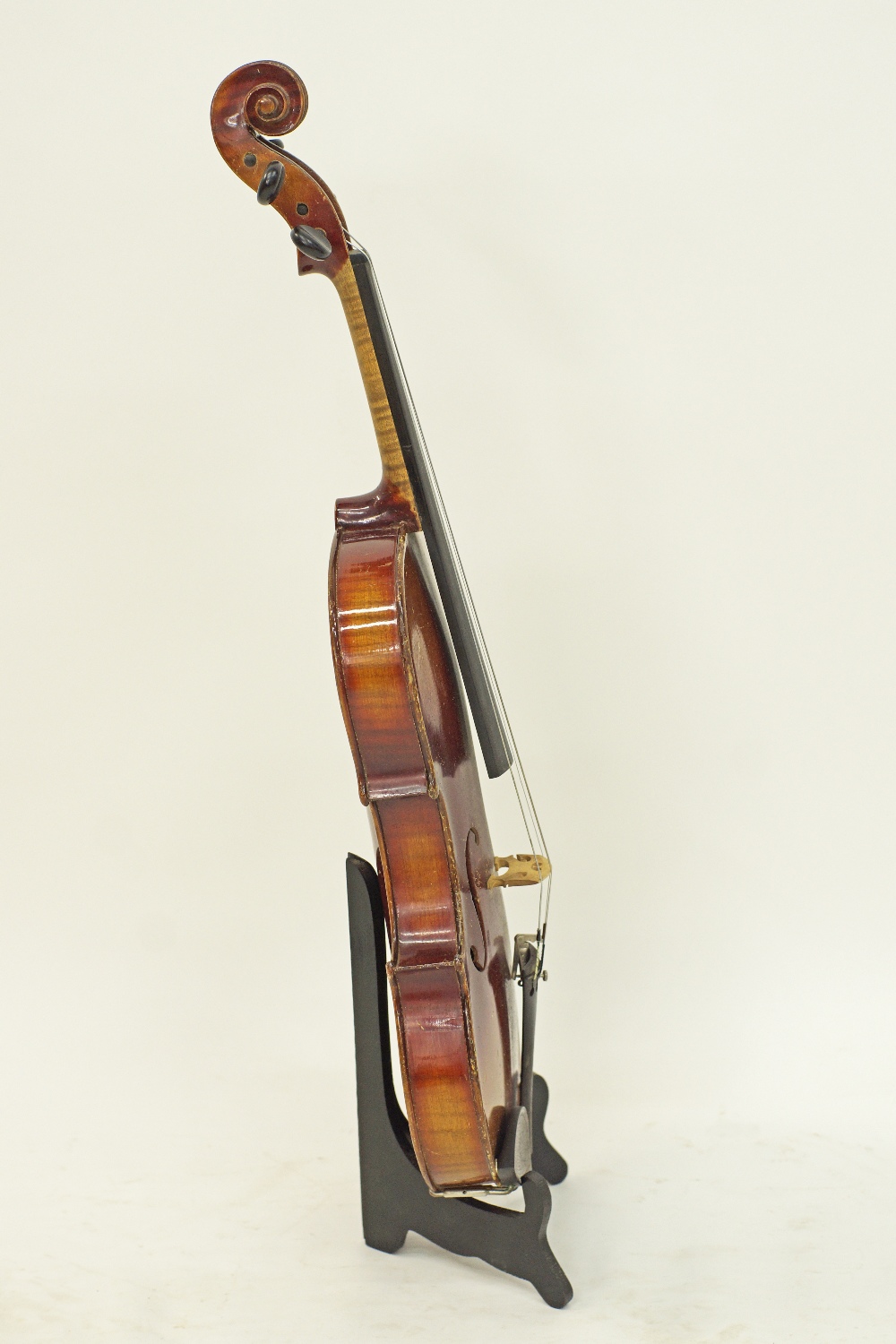 An early 20th century Stradivarius violin copy - Image 5 of 14