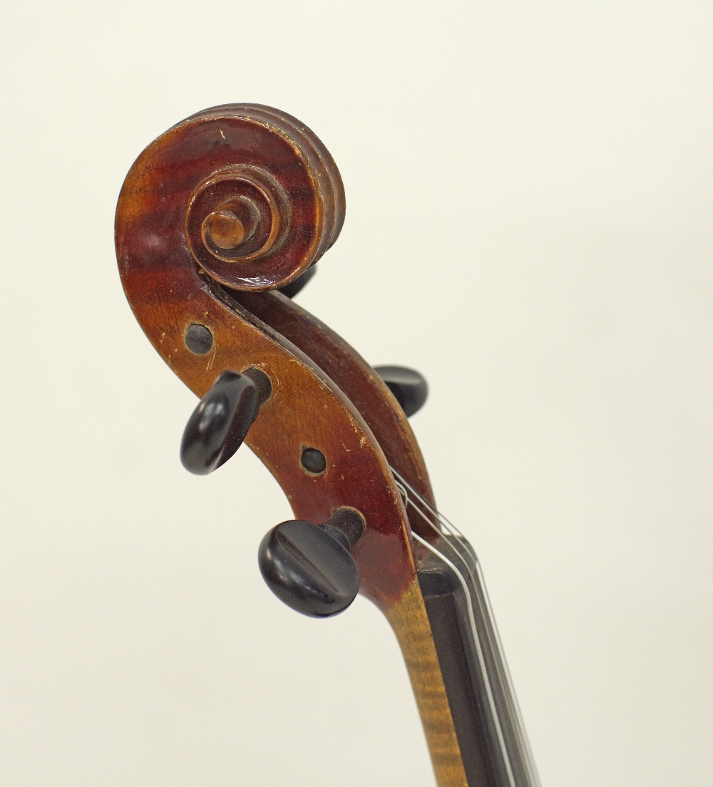 An early 20th century Stradivarius violin copy - Image 6 of 14