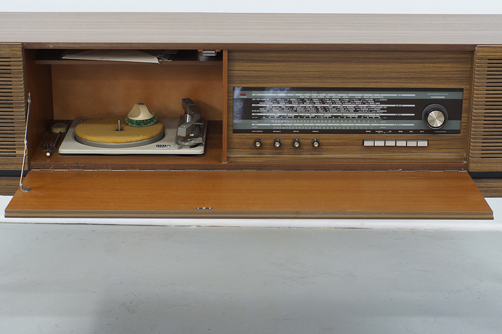 A vintage KORTING Palermo stereo music center - Image 3 of 10