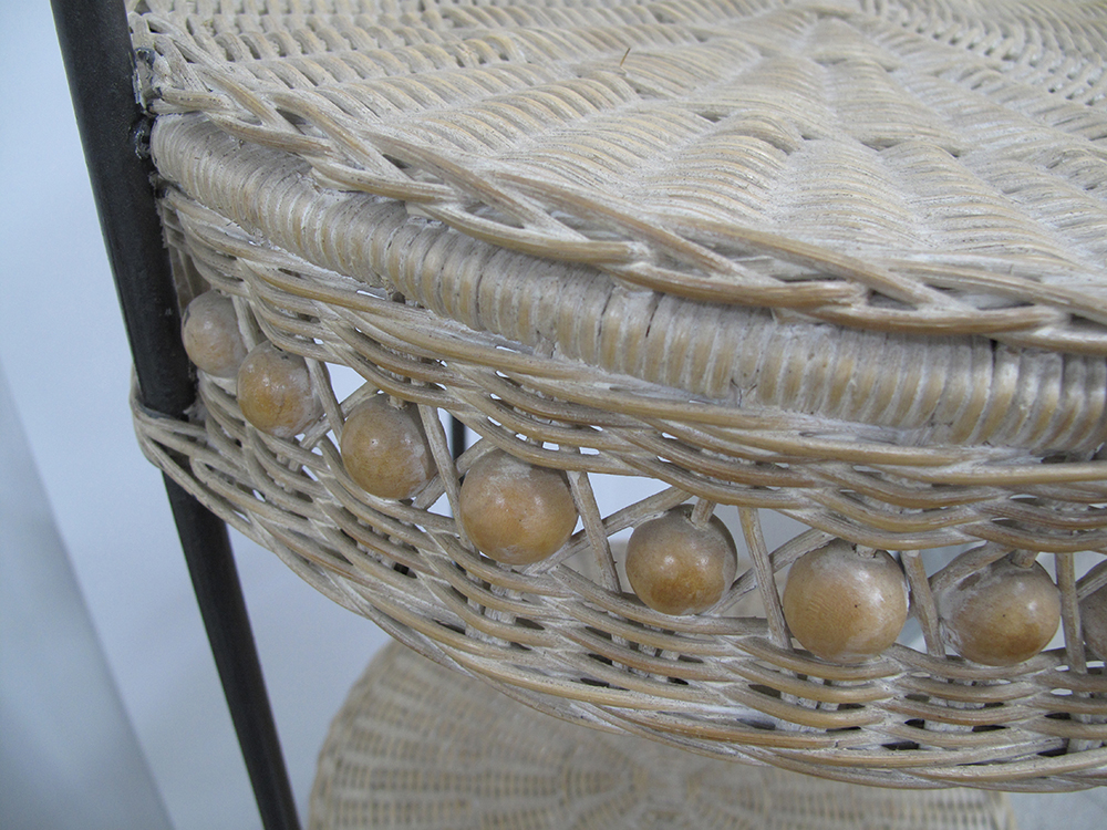 An etagere with three round wicker shelves - Image 2 of 2