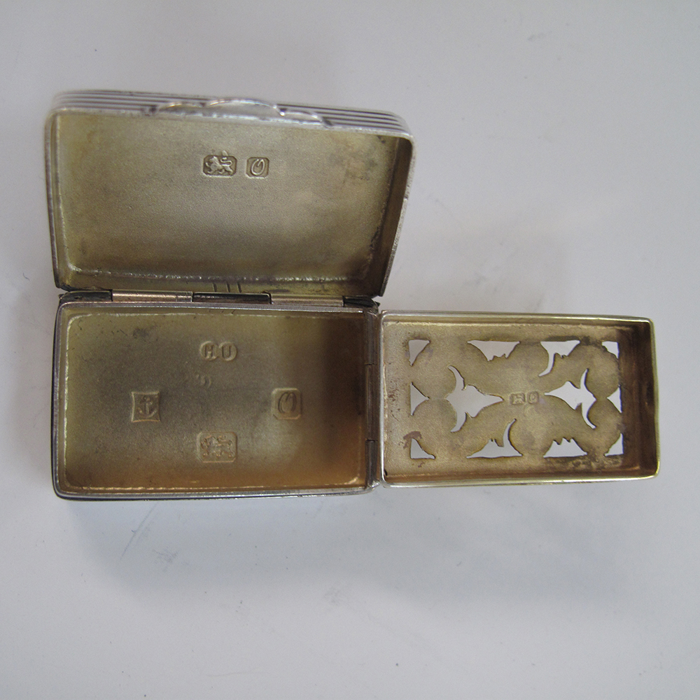 A collection of small metal boxes - Image 5 of 7