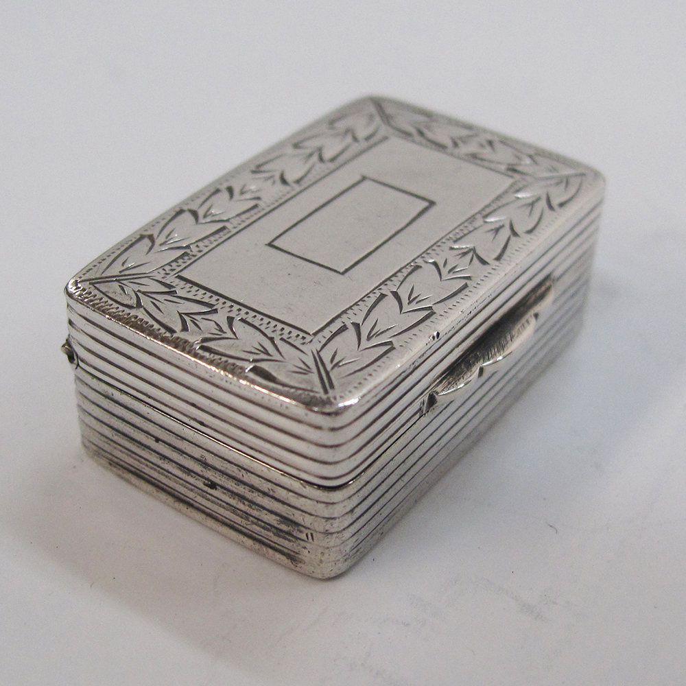 A collection of small metal boxes - Image 3 of 7