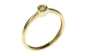 Ring 1.31g 375/- Gelbgold mit Diamant ca. 0.04 ct.. Ringgroesse ca. 52
