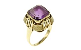 Ring 7.15g 585/- Gelbgold mit Amethyst. Ringgroesse ca. 58