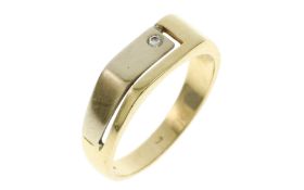 Ring 5.95g 585/- Gelbgold und Weissgold mit Diamant ca. 0.03 ct.. Ringgroesse ca. 66