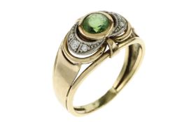 Ring 4.05g 585/- Gelbgold mit 6 Diamanten zus. ca. 0.08 ct. und Turmalin. Ringgroesse ca. 54