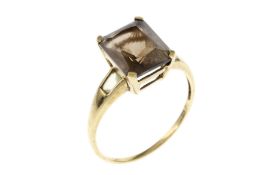 Ring 3.22g 333/- Gelbgold mit Rauchquarz. Ringgroesse ca. 66