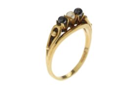 Ring 3.92g 585/- Gelbgold mit Perlen. Ringgroesse ca. 60