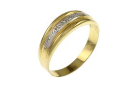 Ring 1.49g 333/- Gelbgold und Weissgold mit 2 Diamanten zus. ca. 0.01 ct.. Ringgroesse ca. 58